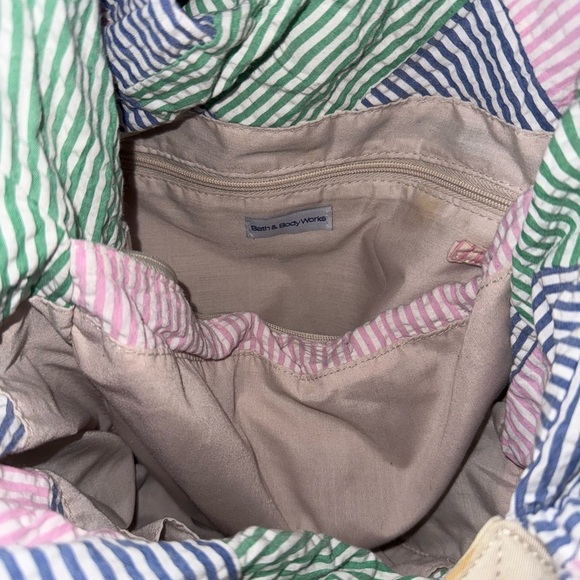 Bath & Body Works Oversized Patchwork Striped Tote - Picture 8 of 11